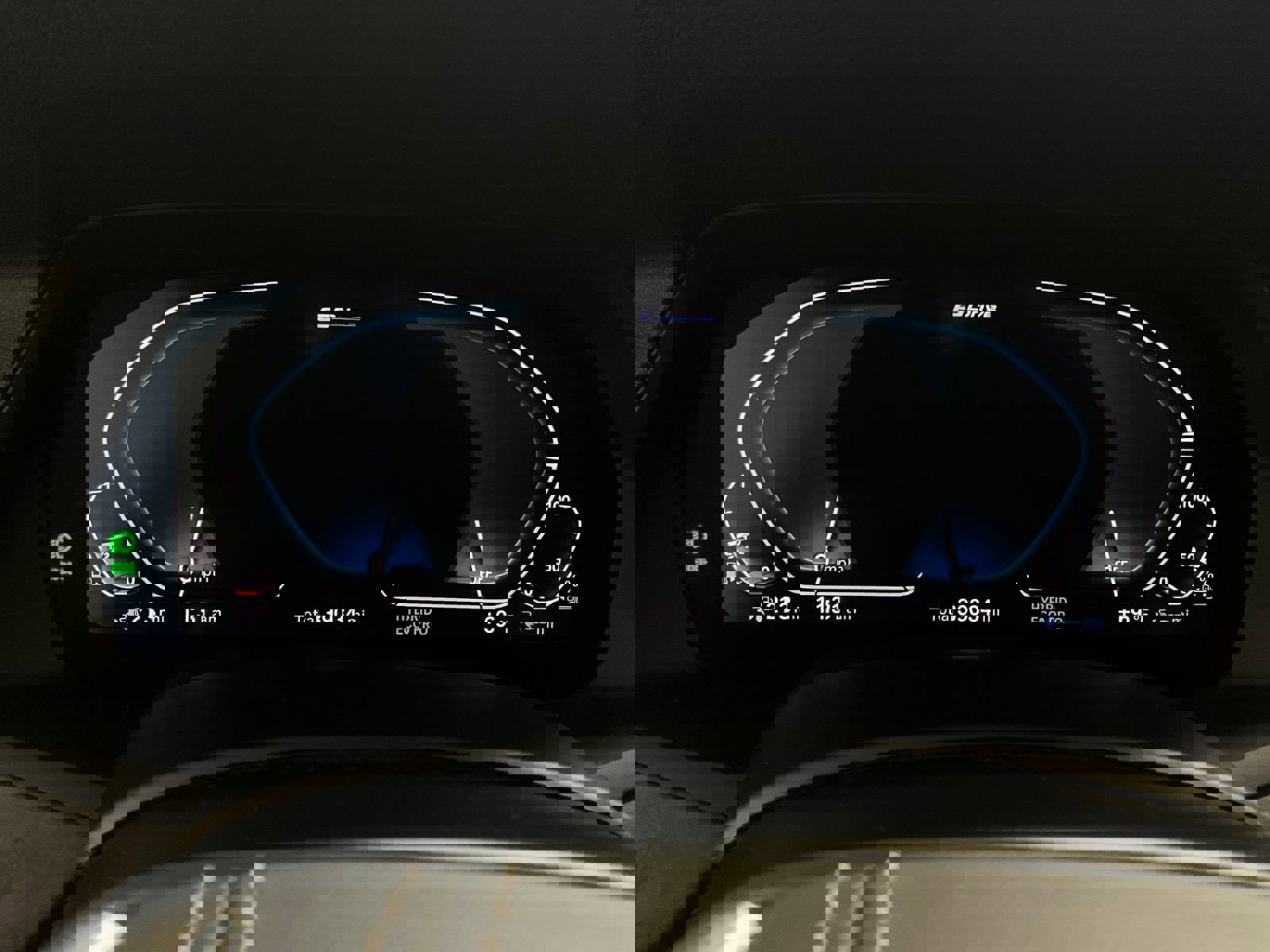 Used 2023 BMW X5 xDrive45e w/ Luxury Seating Package image 17