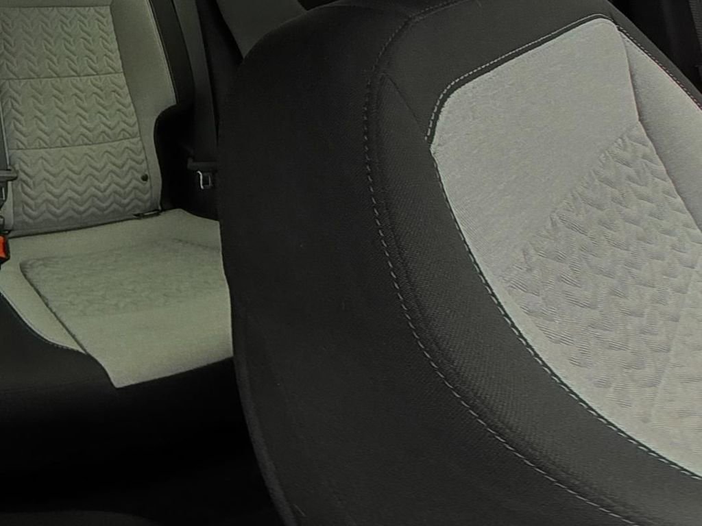 Used 2023 Chevrolet Equinox LS FWD image 14