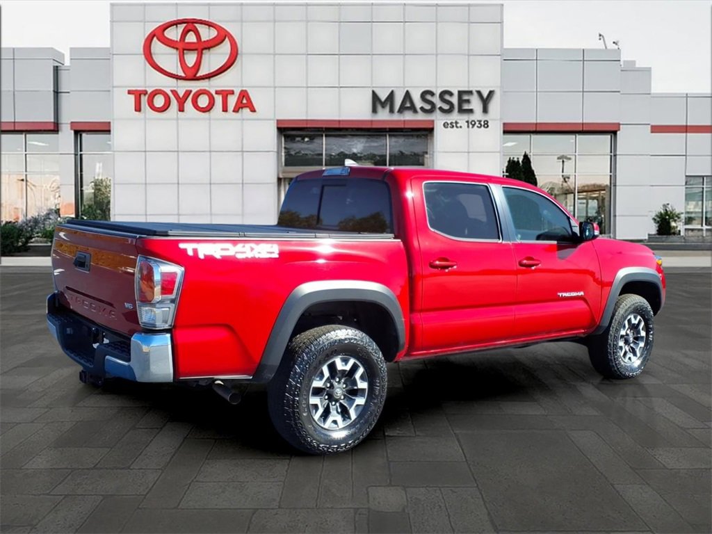 Used 2023 Toyota Tacoma TRD Off-Road image 3