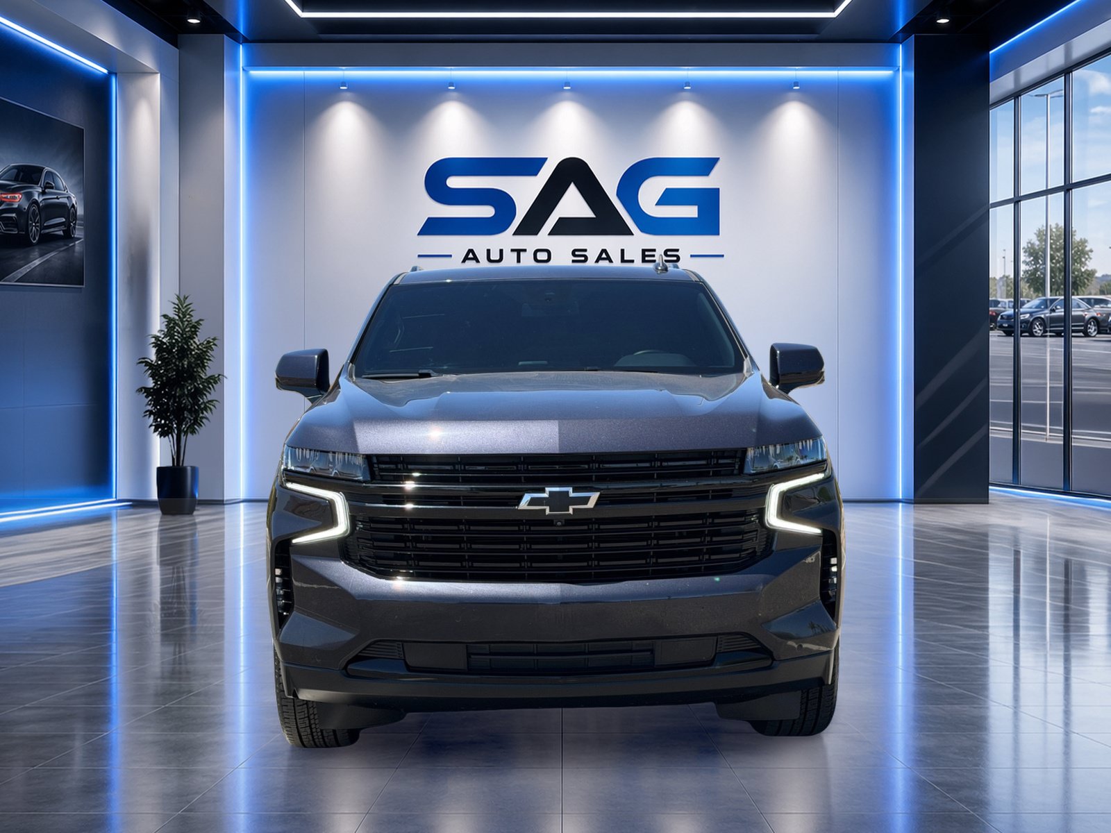 Used 2023 Chevrolet Suburban RST w/ Luxury Package AWD/4WD image 5