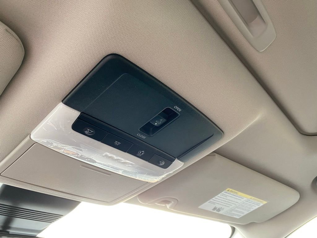 New 2025 Nissan Altima 2.5 SR w/ SR Premium Package image 31