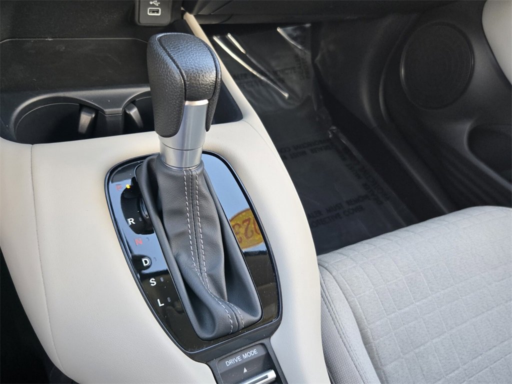 Used 2023 Honda HR-V LX image 23