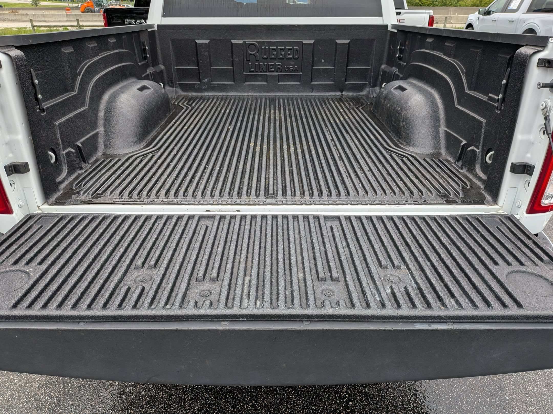 Used 2024 RAM 2500 Big Horn AWD/4WD image 30