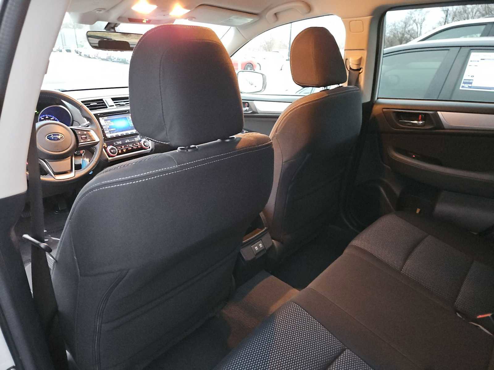 Used 2019 Subaru Outback 2.5i Premium image 19