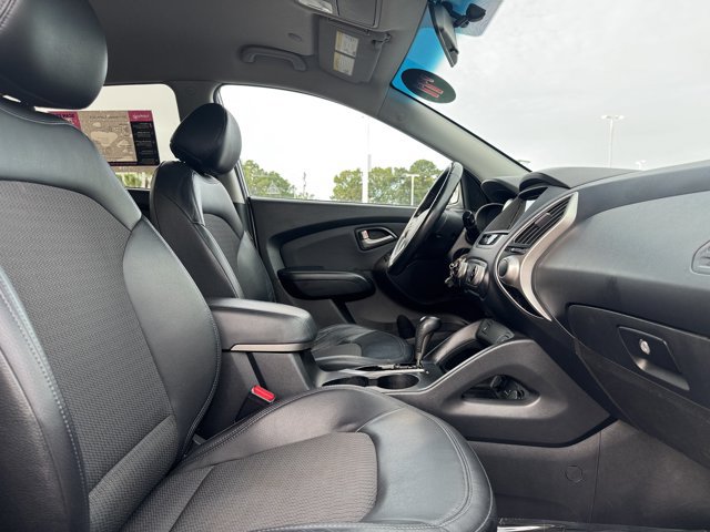 Used 2011 Hyundai Tucson GLS w/ Navigation Pkg 2 AWD/4WD image 20