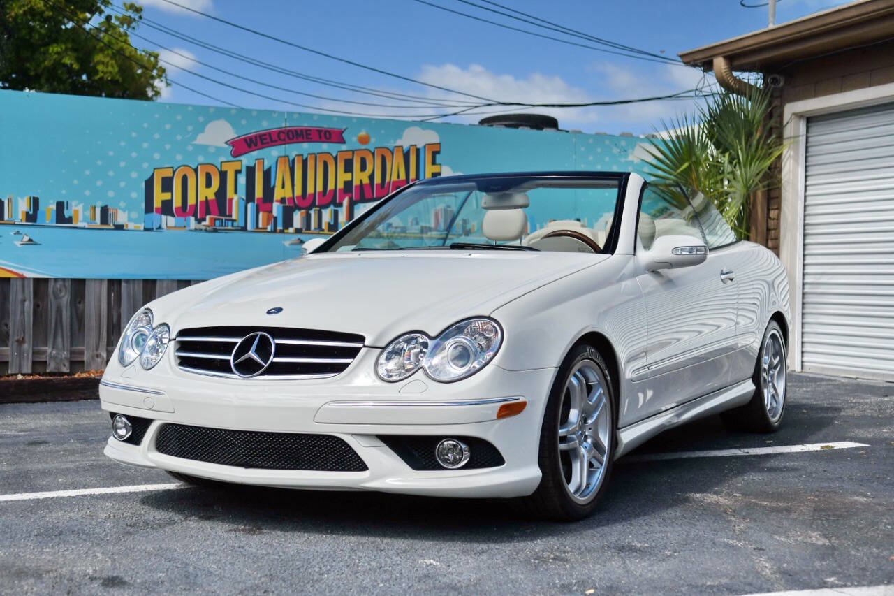 Used 2008 Mercedes-Benz CLK 550 Cabriolet image 2