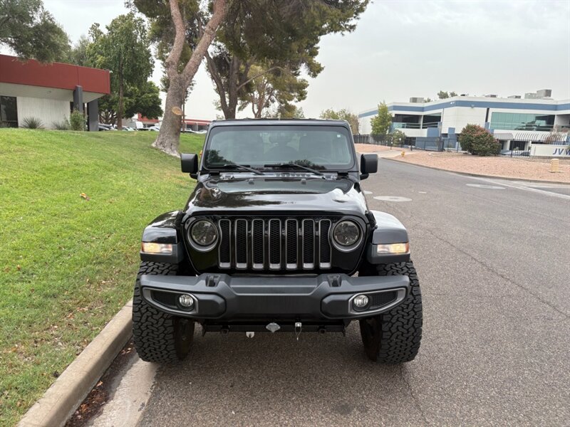 Used 2018 Jeep Wrangler Unlimited Sahara AWD/4WD image 10