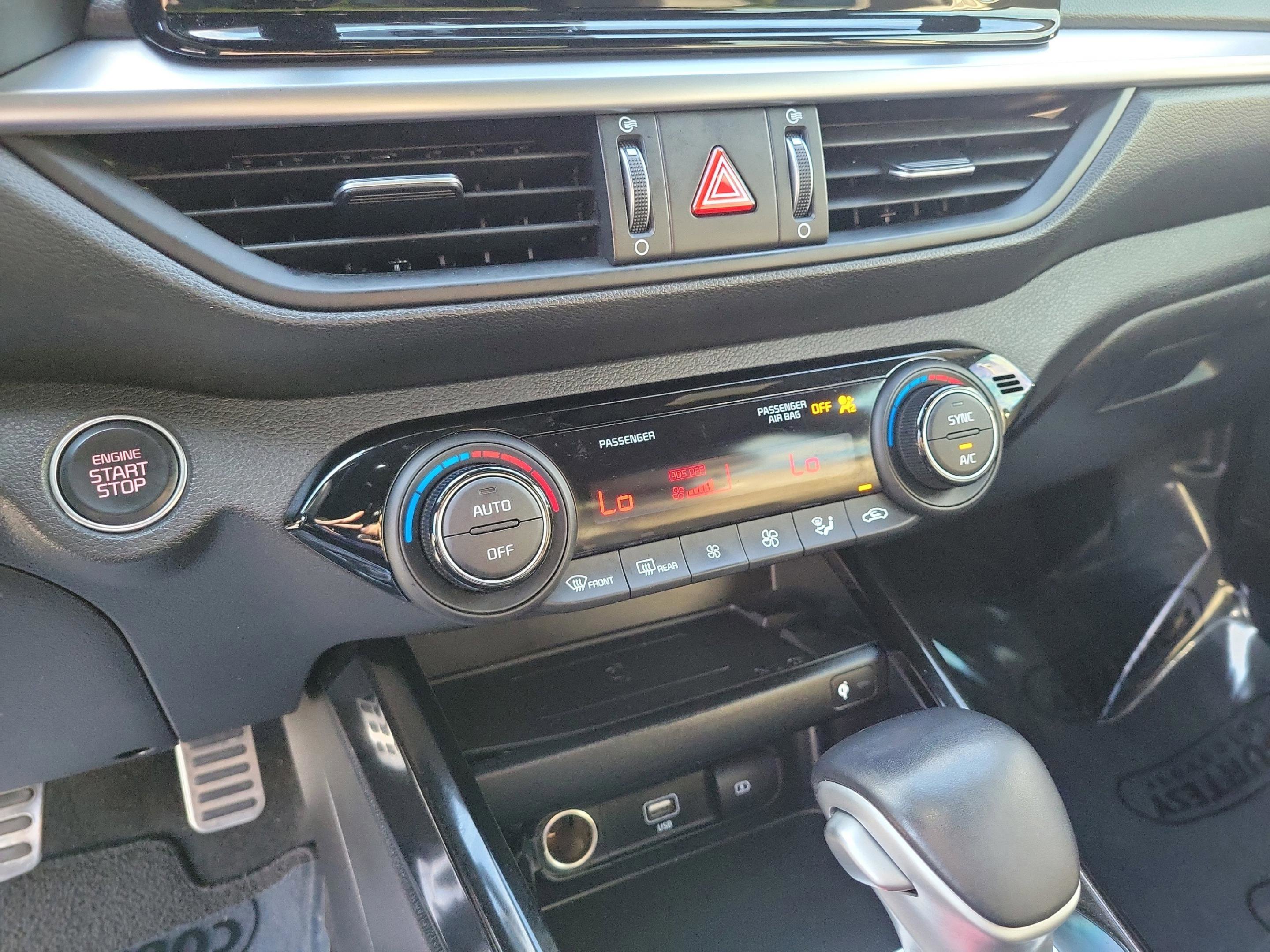 Used 2023 Kia Forte GT-Line w/ GT-Line Premium Package FWD image 18