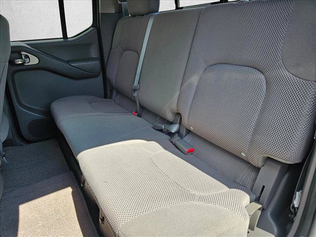Used 2019 Nissan Frontier SV w/ Value Truck Package AWD/4WD image 19