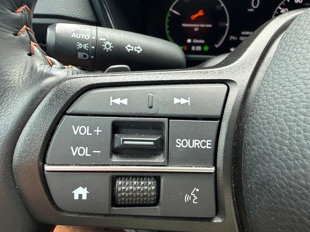 Used 2025 Honda CR-V Sport image 21