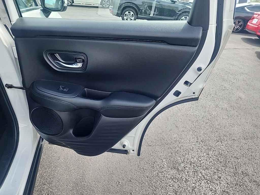 Certified 2023 Honda HR-V LX image 28