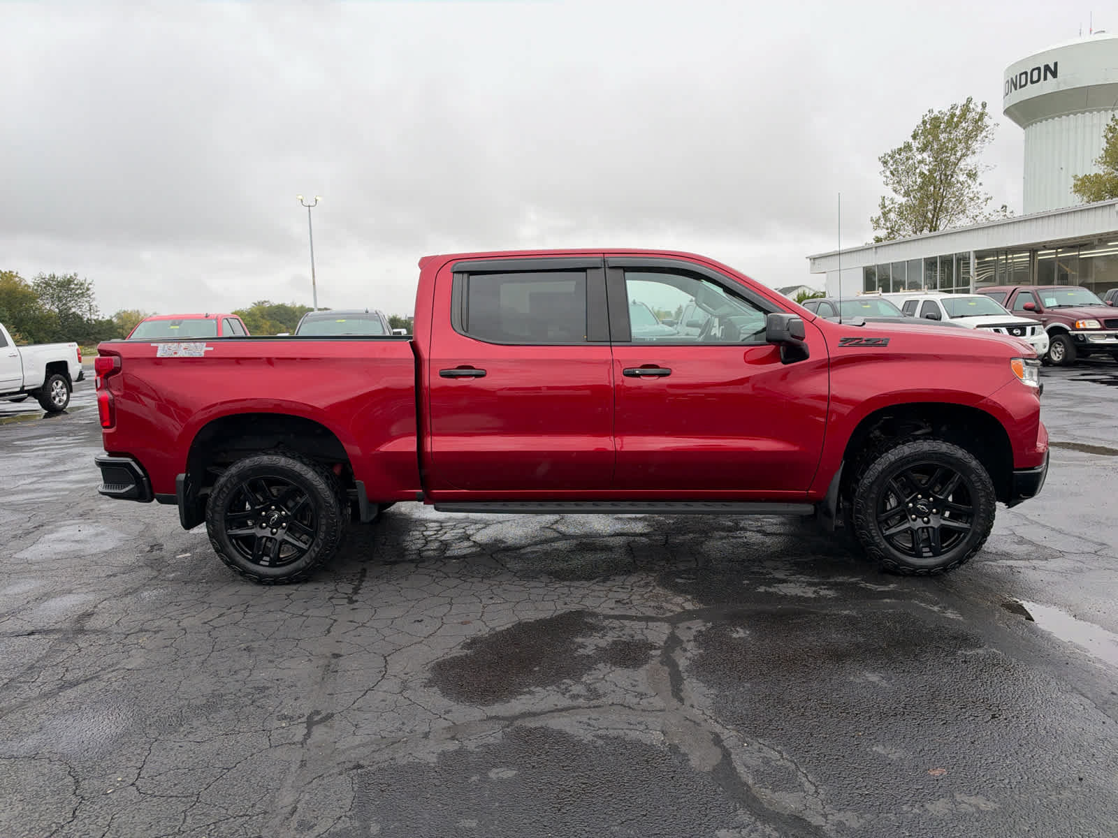 Certified 2024 Chevrolet Silverado 1500 LT Trail Boss w/ Convenience Package II AWD/4WD image 6