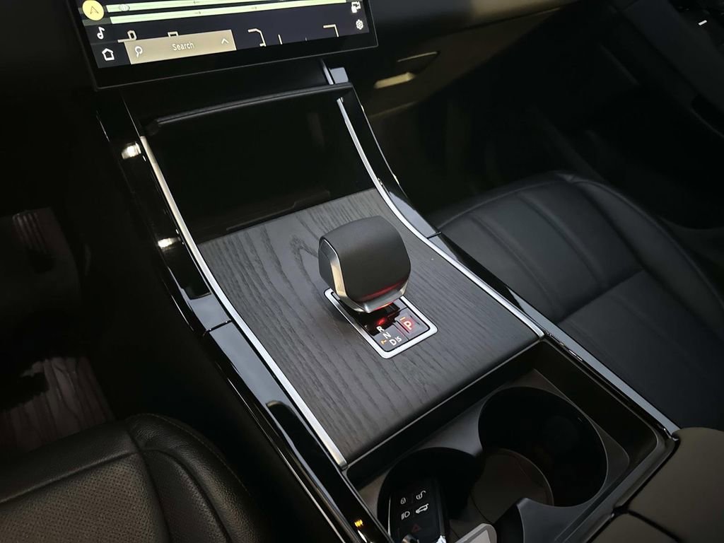 New 2026 Land Rover Range Rover Evoque S image 17