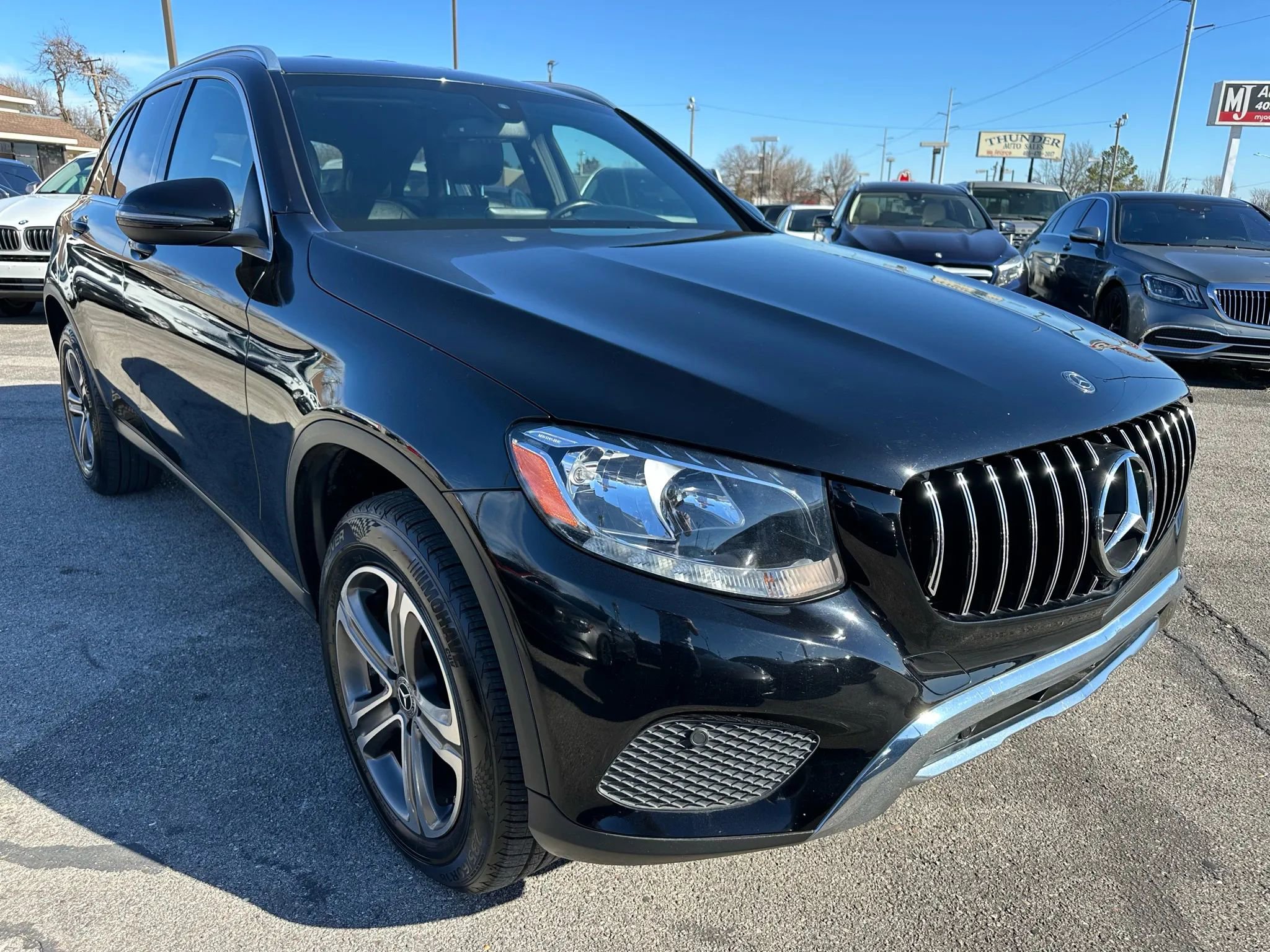 Used 2019 Mercedes-Benz GLC 300 4MATIC image 30