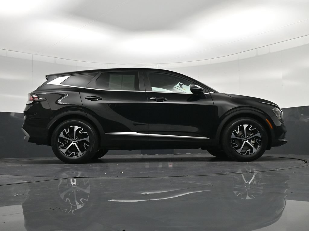 Used 2024 Kia Sportage EX FWD image 27