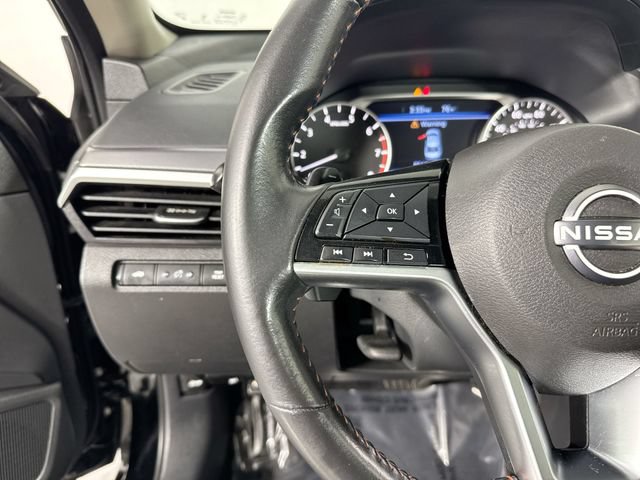Used 2024 Nissan Altima 2.5 SR FWD image 11