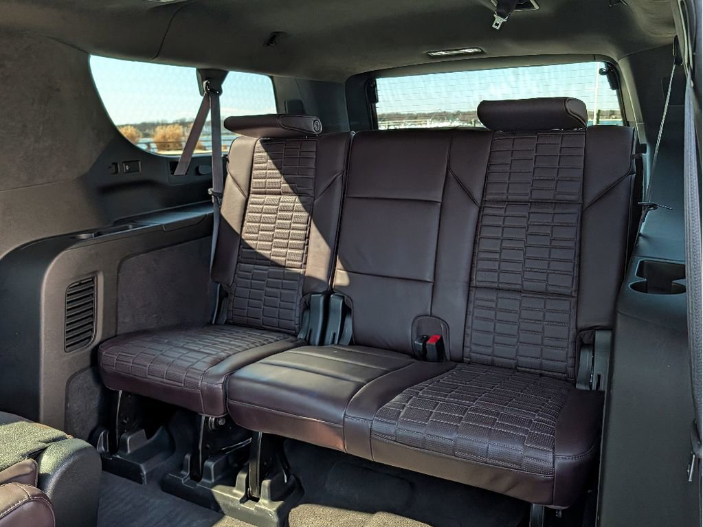 Used 2022 Cadillac Escalade ESV Sport Platinum w/ LPO, ONYX Package image 14