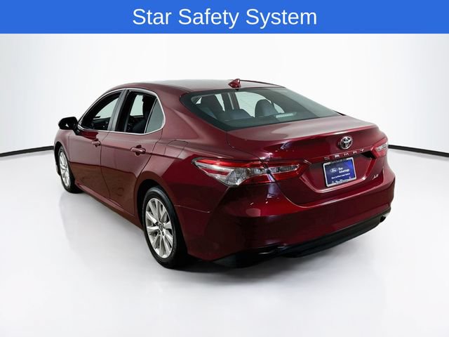 Used 2020 Toyota Camry LE FWD image 7