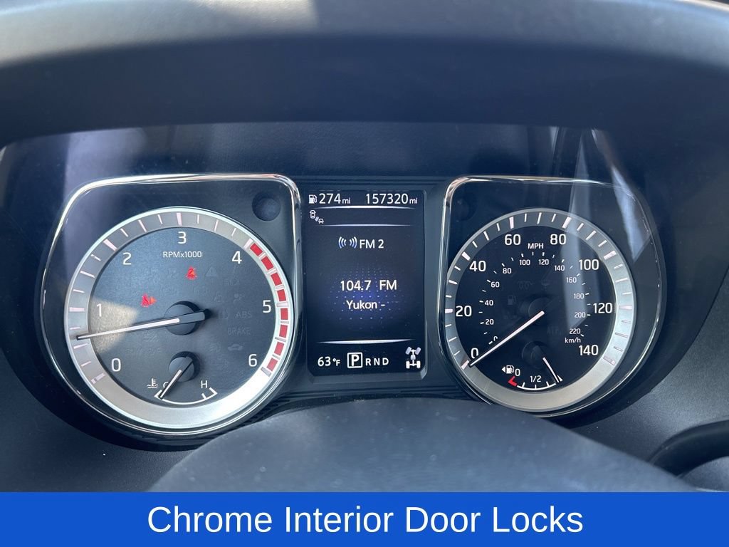 Used 2018 Nissan Titan SV w/ SV Convenience Package AWD/4WD image 18