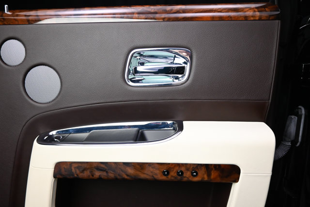 Used 2012 Rolls-Royce Ghost RWD image 66