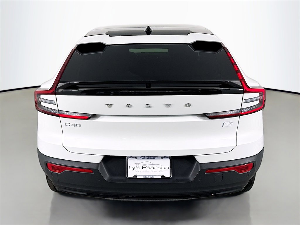 Used 2023 Volvo C40 P8 Recharge Plus image 10