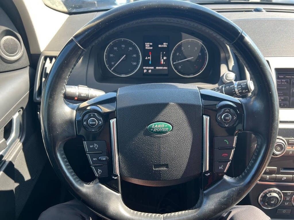 Used 2013 Land Rover LR2 HSE LUX image 15