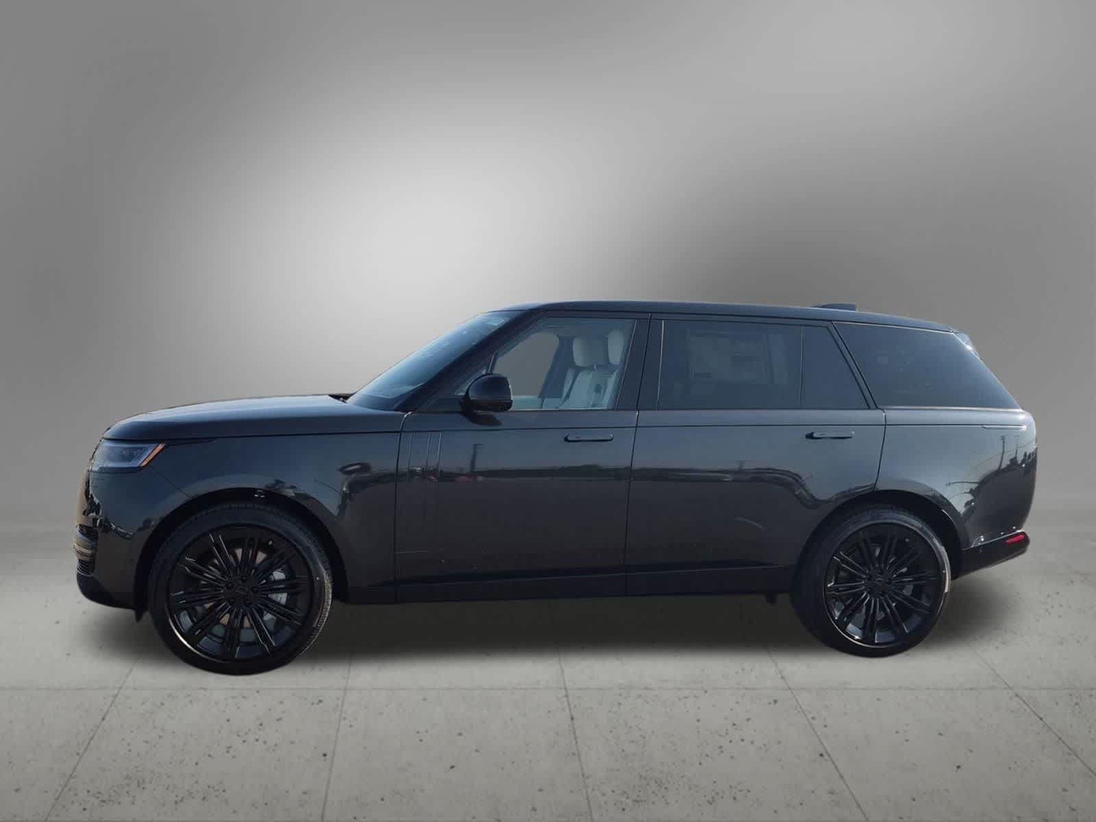 New 2026 Land Rover Range Rover Long Wheelbase SE AWD/4WD image 3