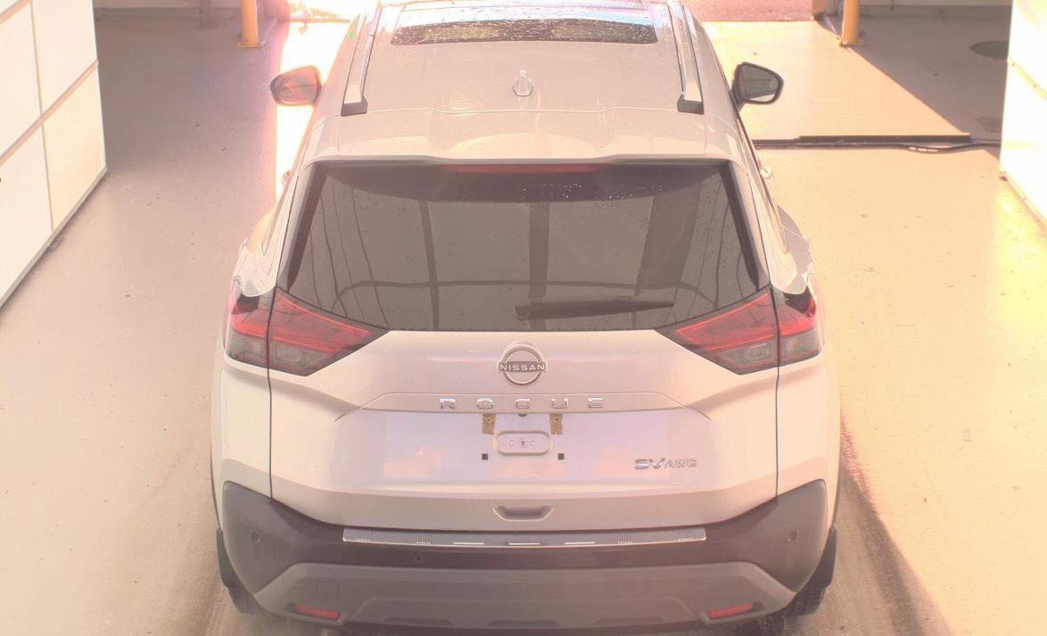 Used 2023 Nissan Rogue SV w/ SV Premium Package image 6