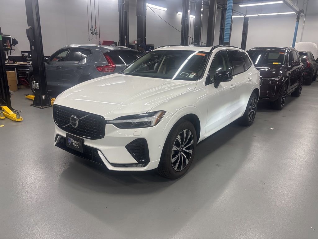 Used 2024 Volvo XC60 B5 Plus