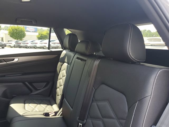 New 2026 Volkswagen Atlas Cross Sport SE image 9