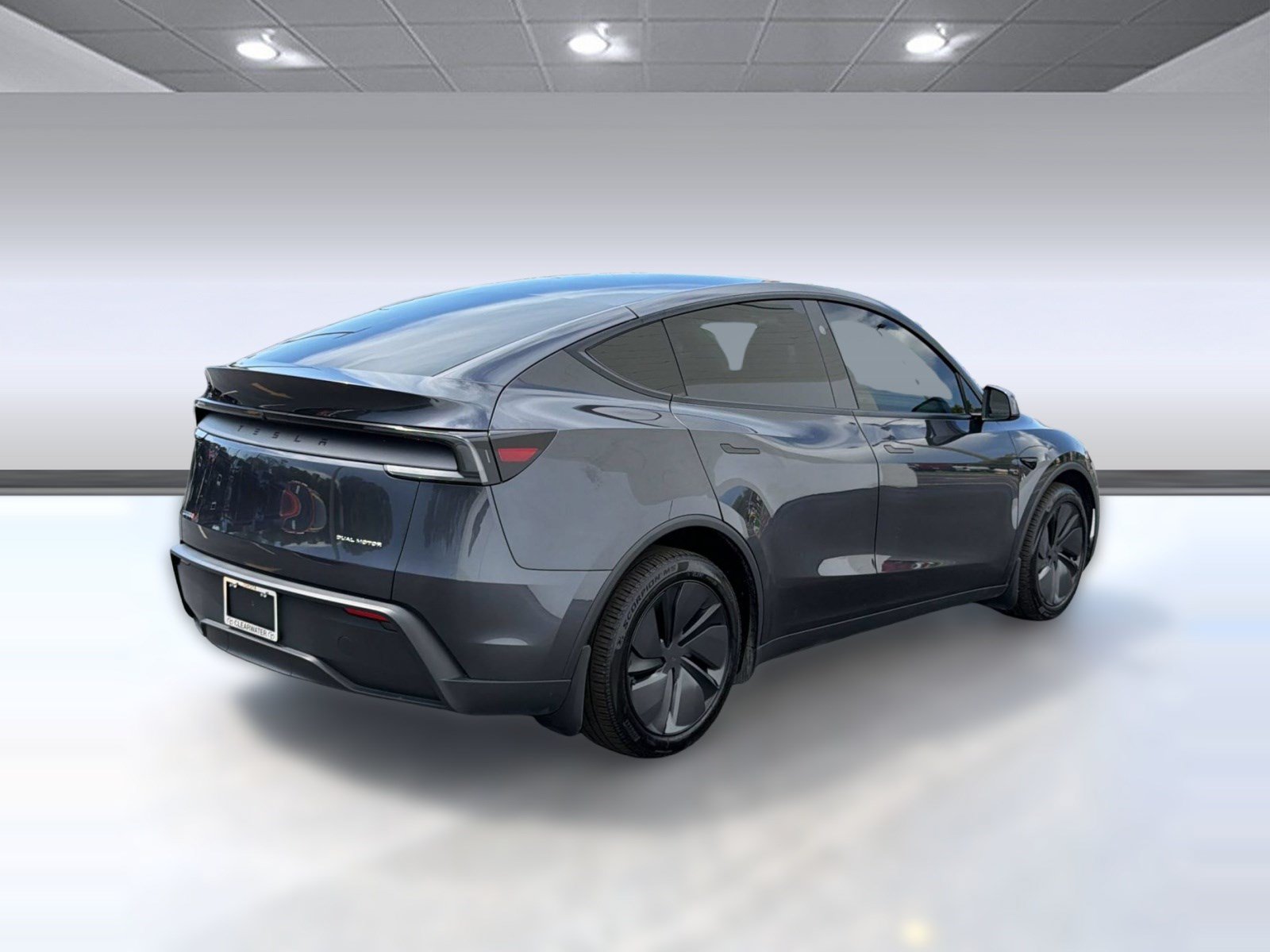 Used 2026 Tesla Model Y AWD image 9
