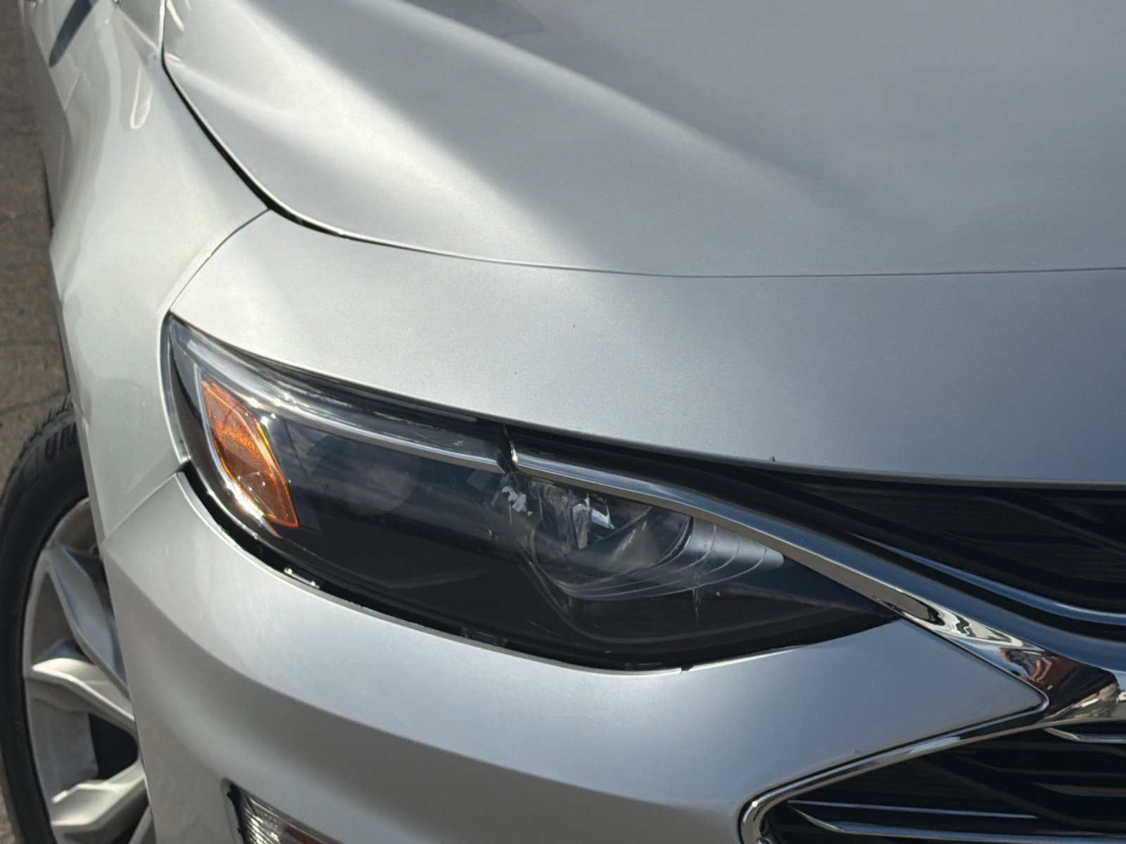 Used 2020 Chevrolet Malibu LT FWD image 35