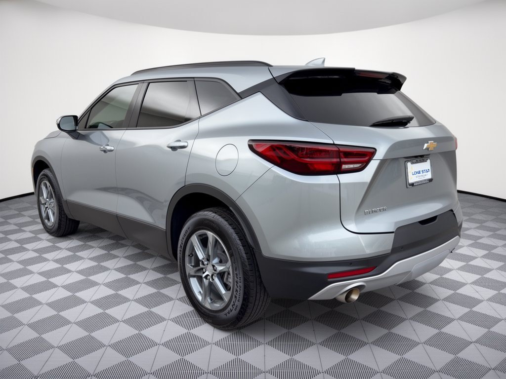 Certified 2024 Chevrolet Blazer LT w/ Convenience Package FWD image 3