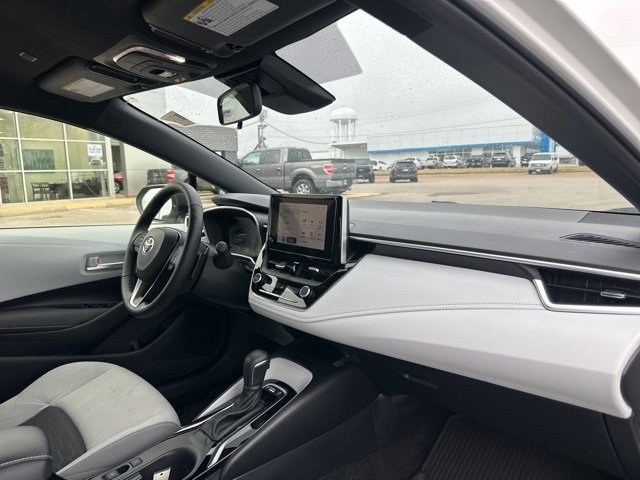 Used 2025 Toyota Corolla SE image 10