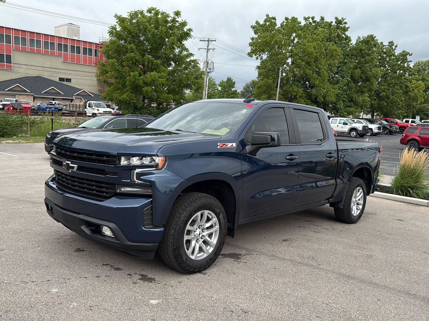 Used 2022 Chevrolet Silverado 1500 RST w/ Z71 Off-Road Package AWD/4WD image 7