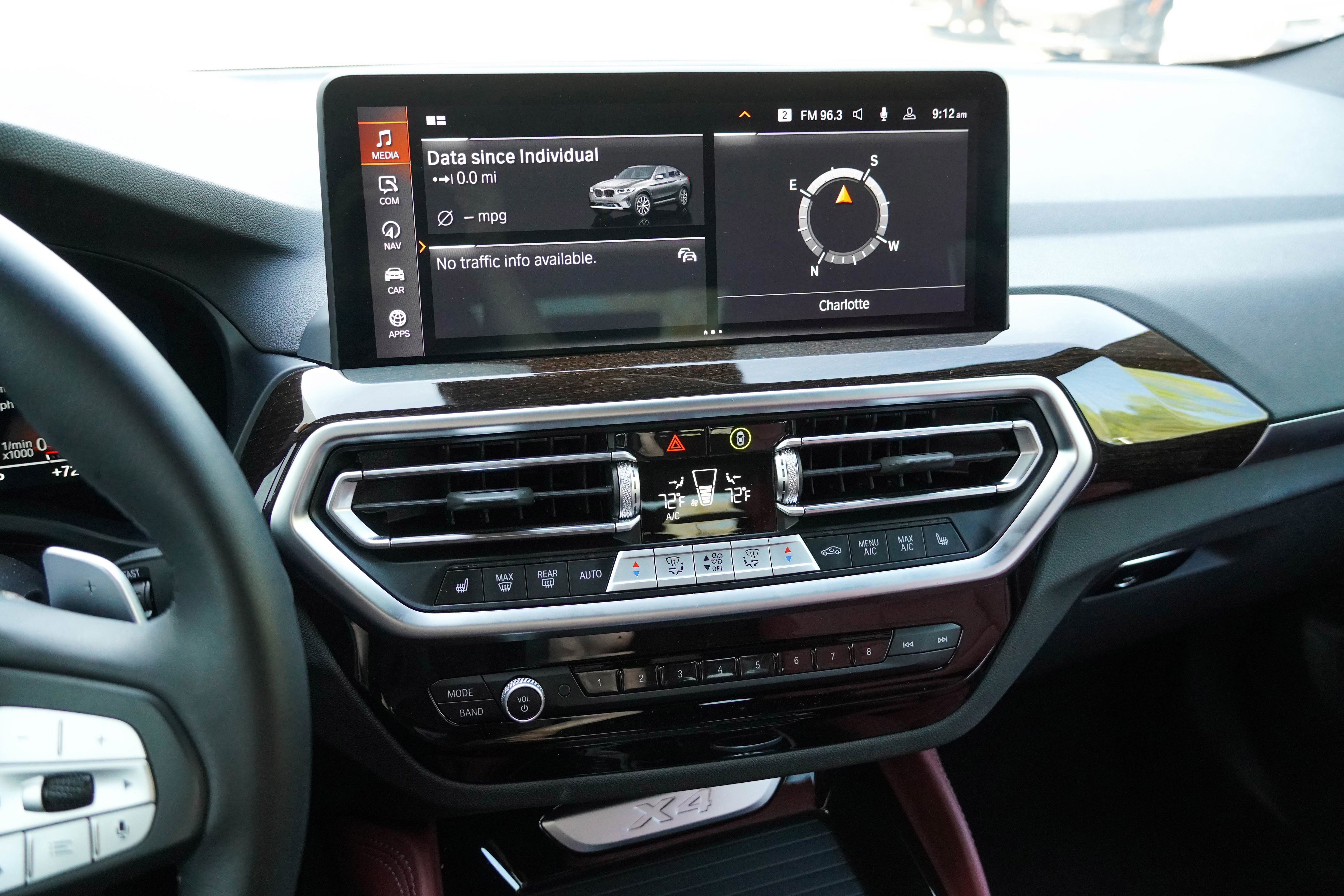 Certified 2025 BMW X4 xDrive30i AWD/4WD image 23