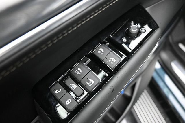 New 2026 Jeep Grand Wagoneer L Summit AWD/4WD image 23