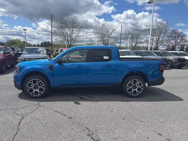 Used 2026 Ford Maverick Lariat image 2