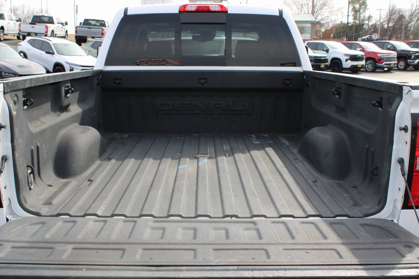 Used 2019 GMC Sierra 2500 Denali w/ Duramax Plus Package image 8