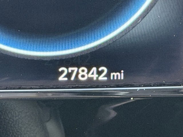 Certified 2021 Hyundai Elantra SEL w/ Convenience Package image 18