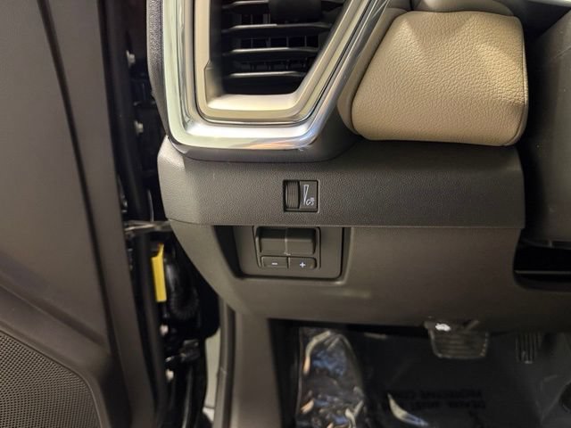 New 2026 GMC Canyon Denali AWD/4WD image 17