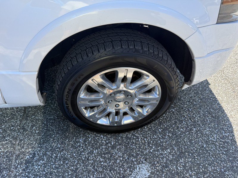 Used 2012 Ford Expedition EL Limited AWD/4WD image 6