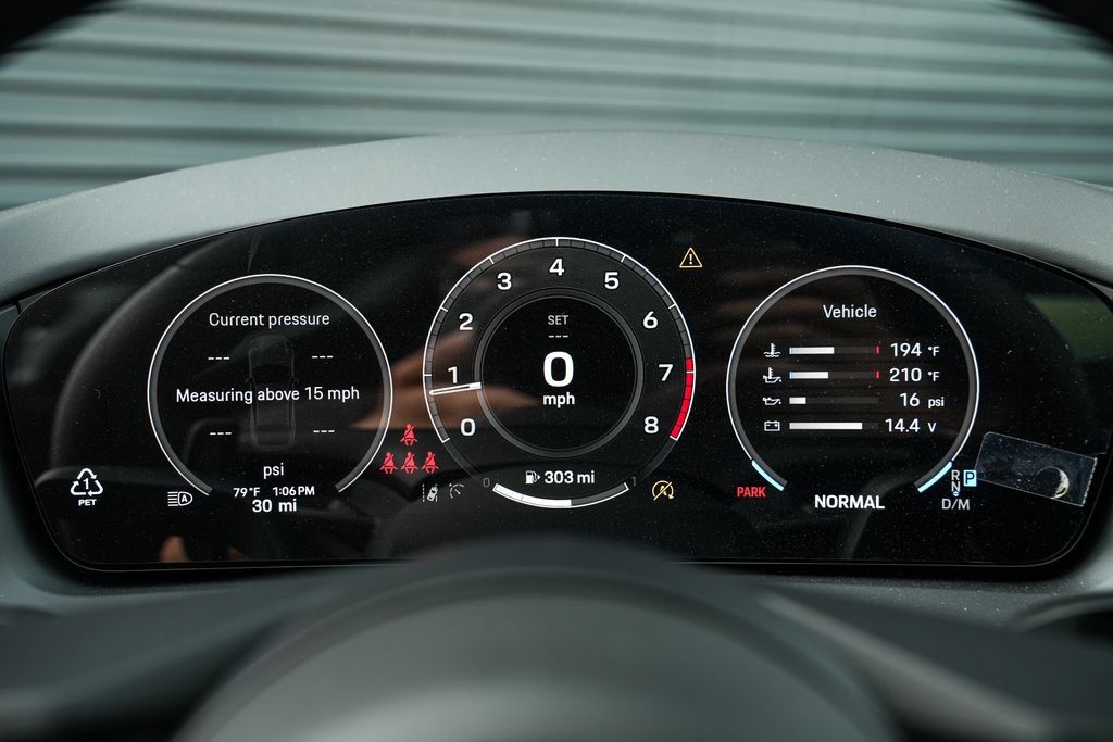 New 2026 Porsche Panamera 4 AWD/4WD image 24