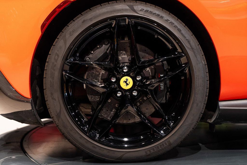 Certified 2025 Ferrari Roma Spider image 14