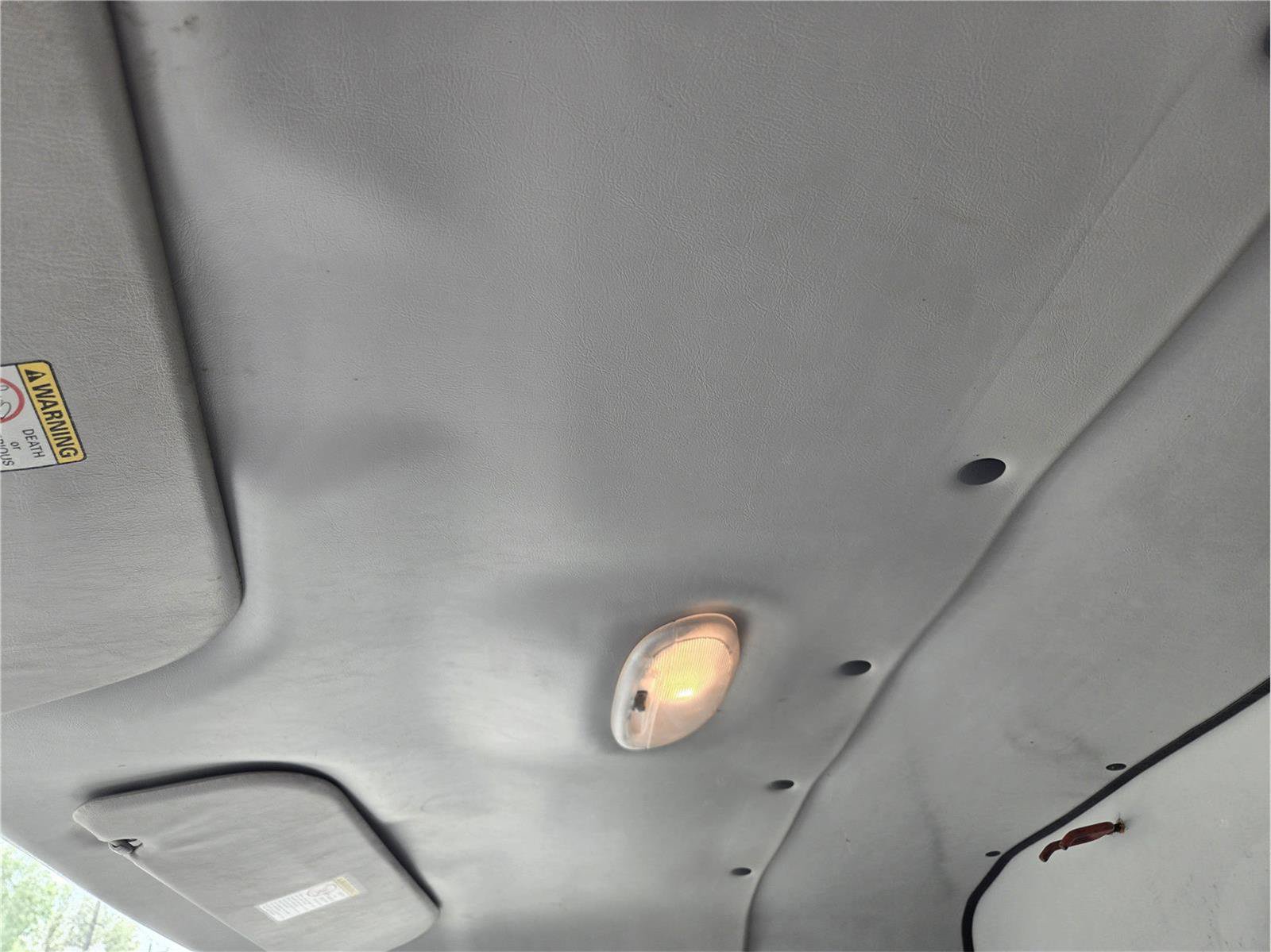 Used 2003 Ford E-350 and Econoline 350 Super Duty RWD image 24