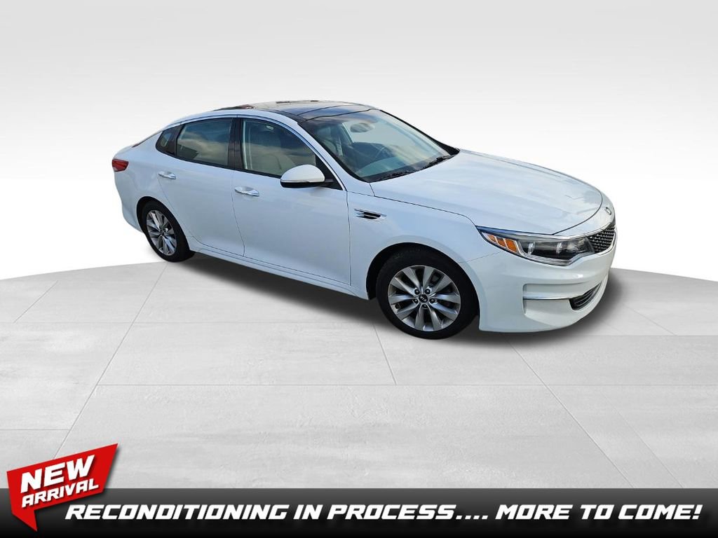Used 2016 Kia Optima EX w/ Premium Package FWD image 1