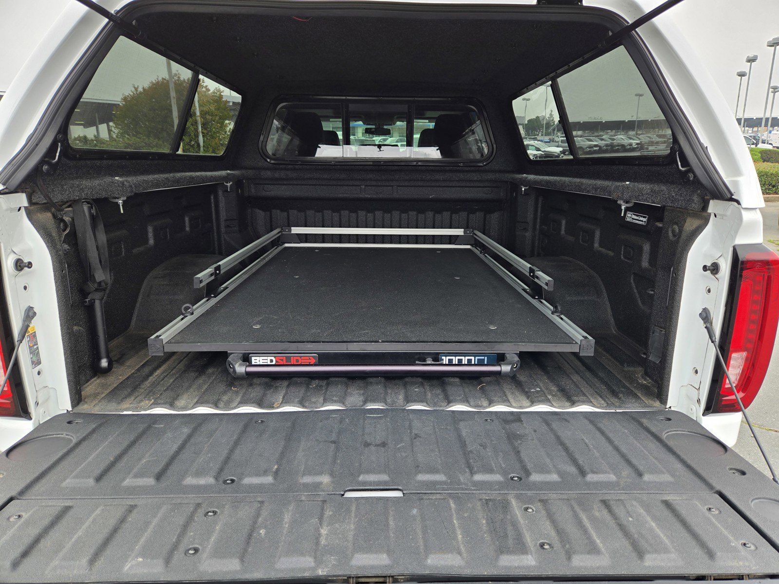 Certified 2022 GMC Sierra 2500 SLT w/ SLT Convenience Package image 9