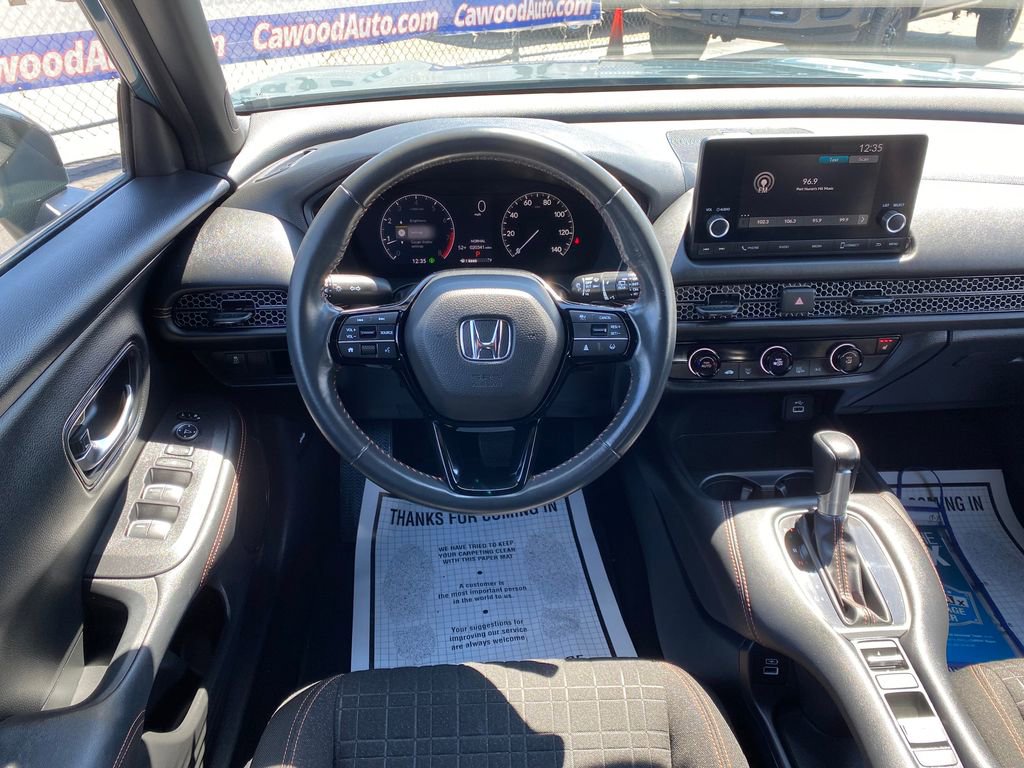 Used 2023 Honda HR-V Sport image 19