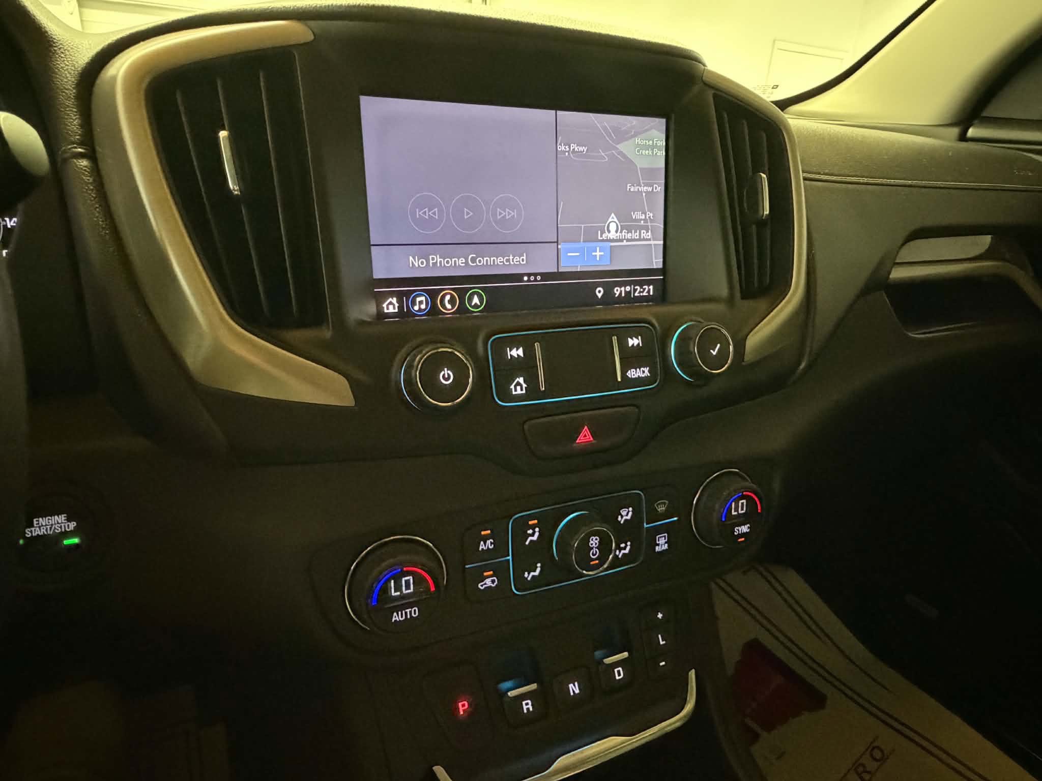 Used 2020 GMC Terrain Denali w/ Denali Premium Package FWD image 23