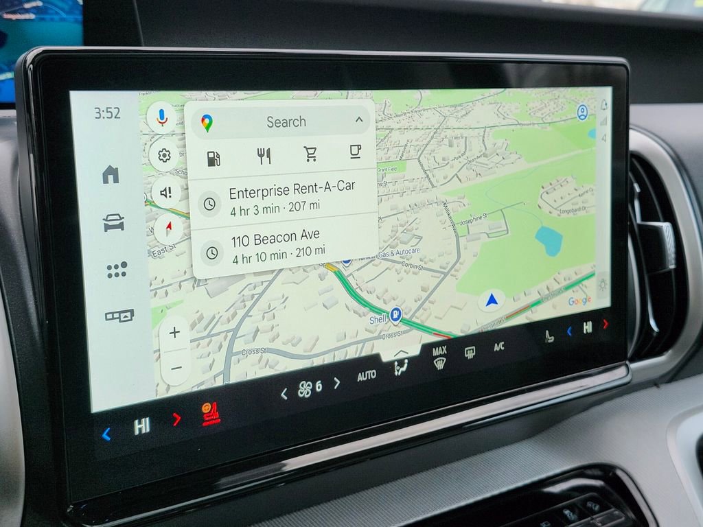 Certified 2025 Ford Expedition Max Active image 23